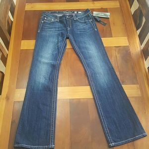 NWT Miss Me Bootcut Jeans size 31